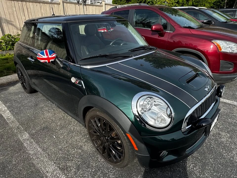 2009 Mini Mini 2nd Gen - Image 2 of 8