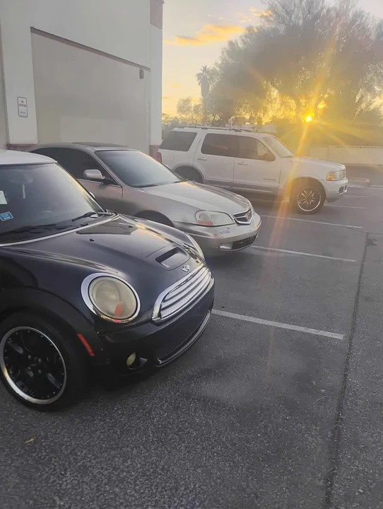 2009 Mini Coupe & Roadster - Image 2 of 8