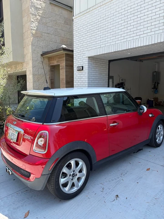 2009 Mini Mini 2nd Gen - Image 4 of 15
