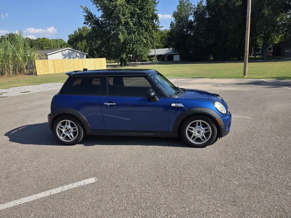 2009 Mini Mini 2nd Gen - Image 9 of 20