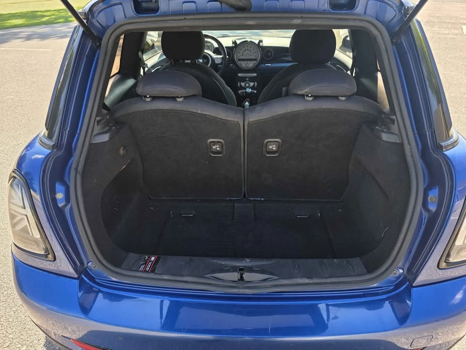 2009 Mini Mini 2nd Gen - Image 18 of 20
