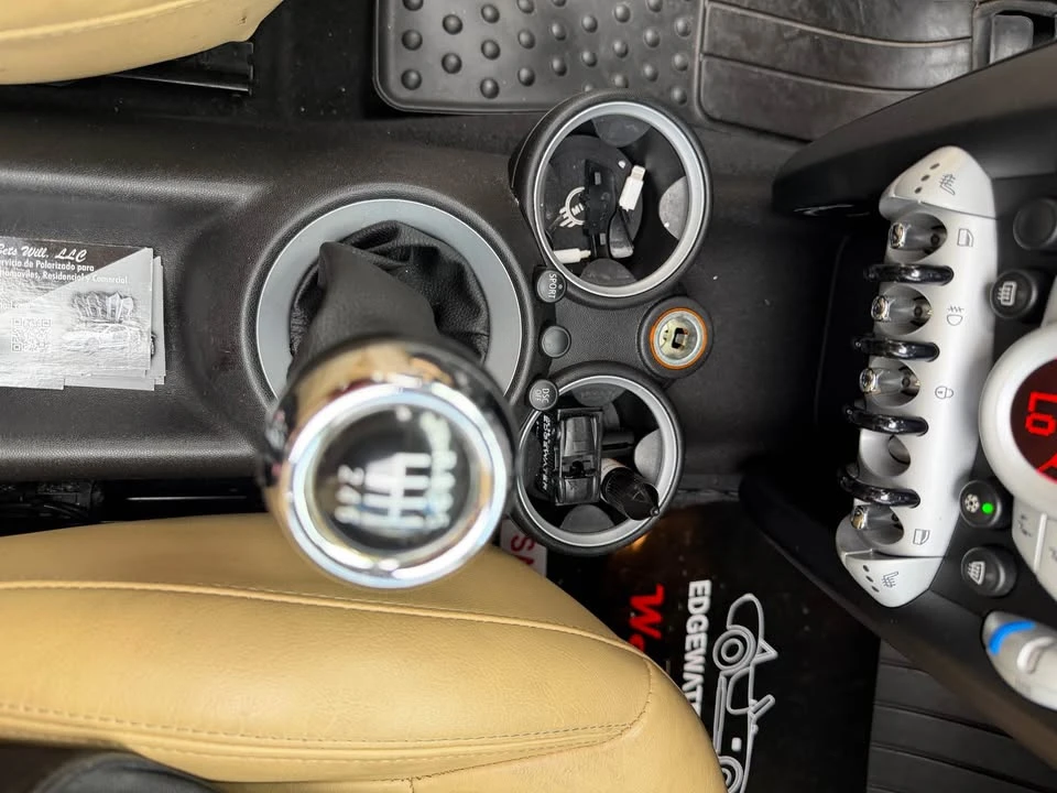 2009 Mini Countryman - Image 13 of 18