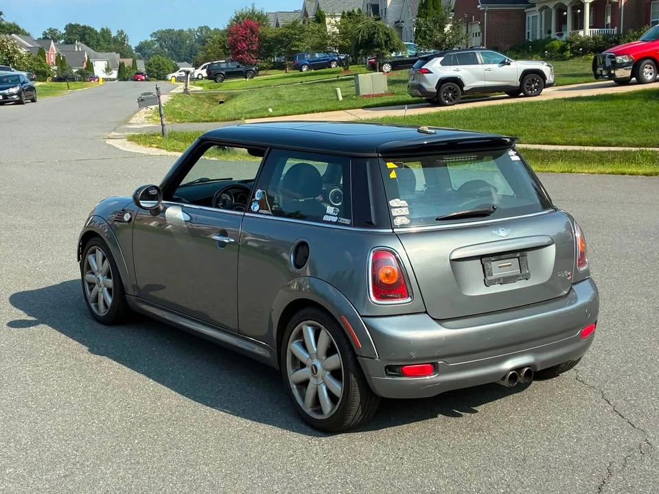 2009 Mini Coupe & Roadster - Image 3 of 8