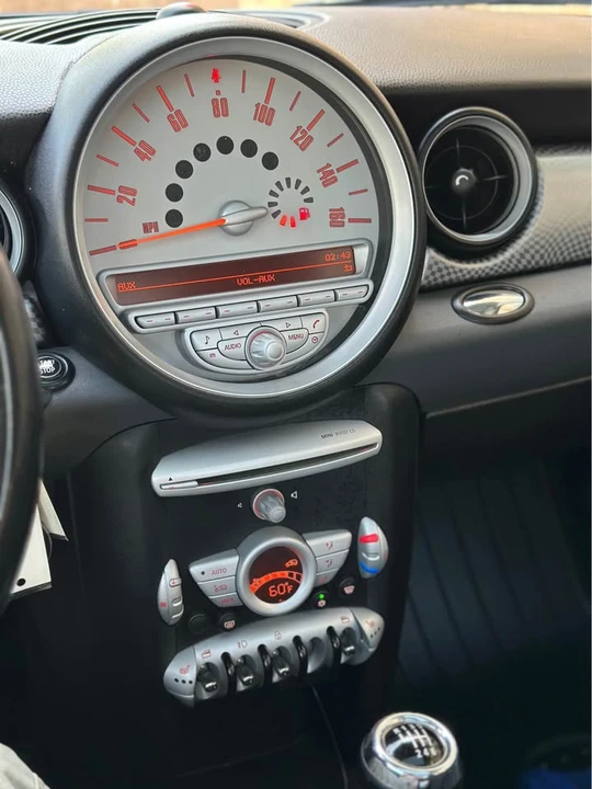 2009 Mini Mini John Cooper Works 2nd Gen - Image 12 of 14