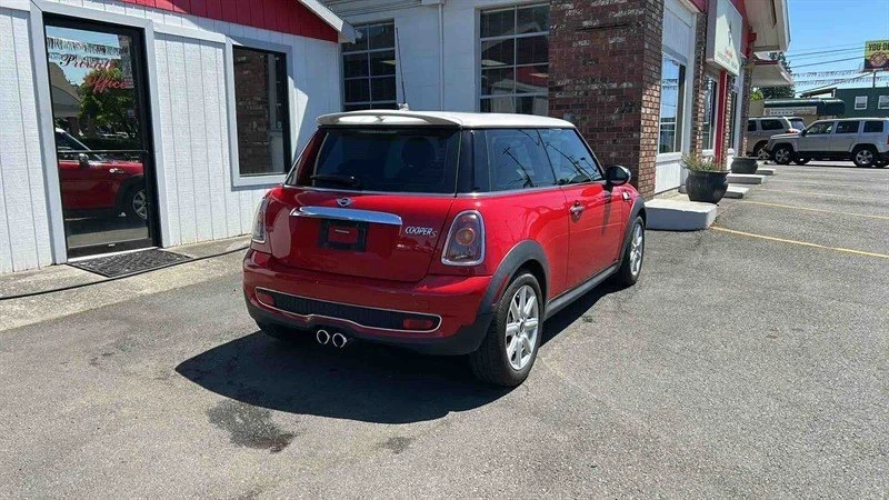 2009 Mini Mini 2nd Gen - Image 3 of 13