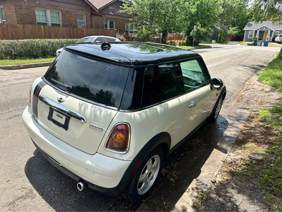 2009 Mini Mini 2nd Gen - Image 4 of 9