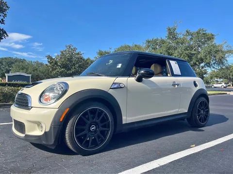 2009 MINI Cooper S Classic Hatchback 2D