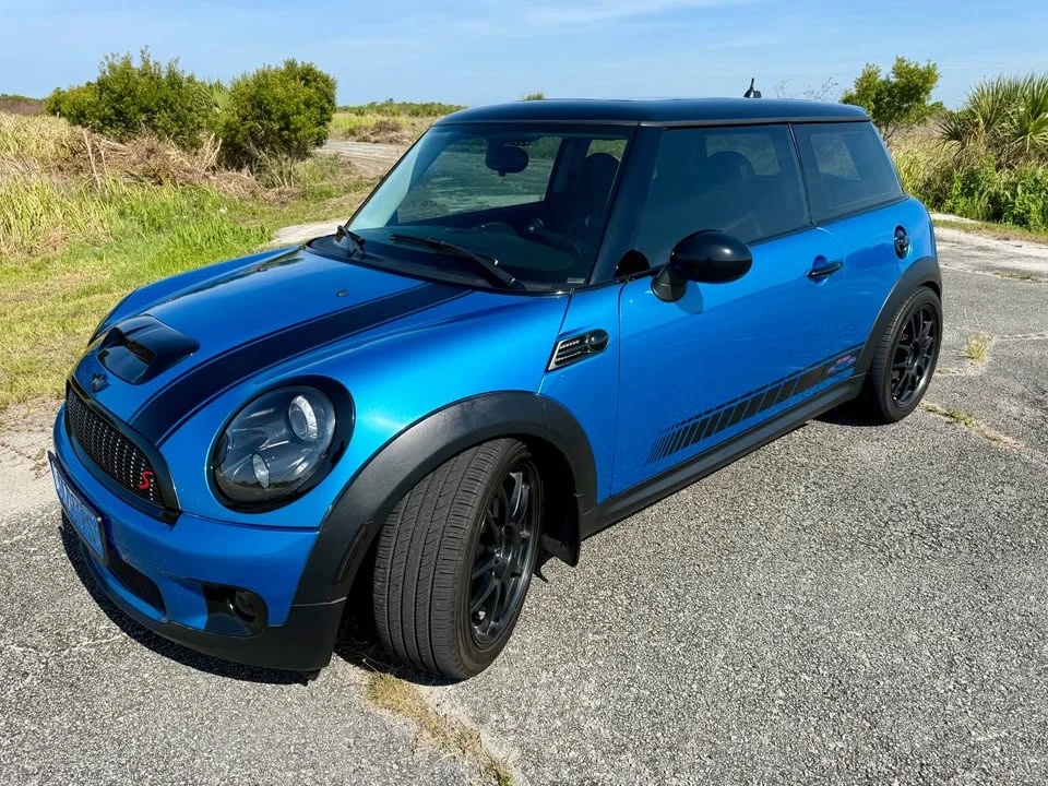 2009 Mini Mini 2nd Gen - Image 2 of 10