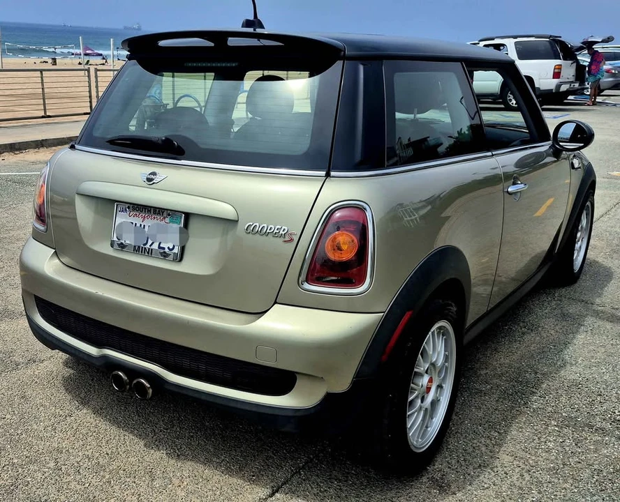 2009 Mini Mini 2nd Gen - Image 3 of 15