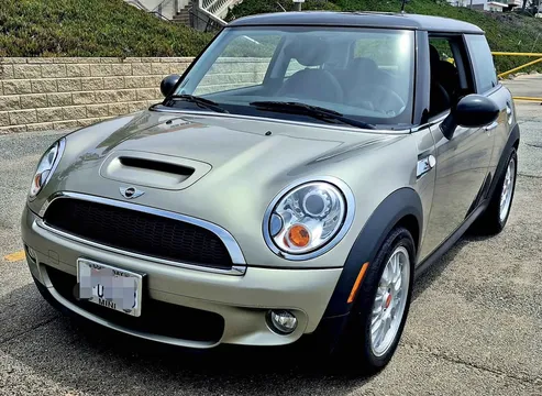 2009 MINI Hardtop 2 Door Cooper S Hatchback 2D