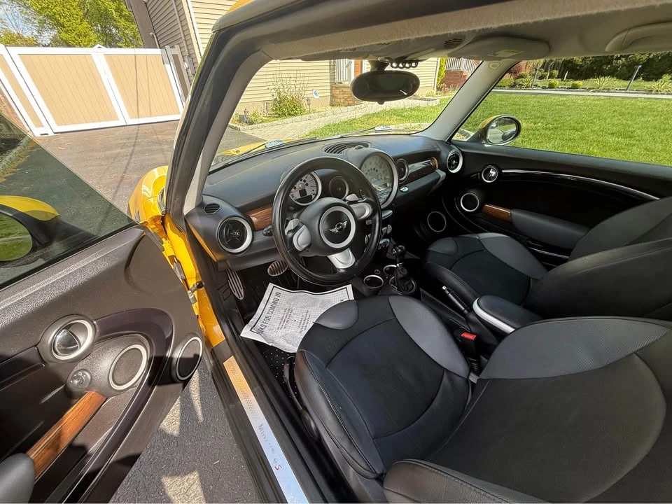 2009 Mini Mini 2nd Gen - Image 9 of 11