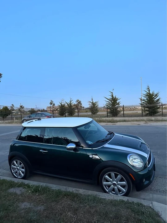 2009 Mini Mini 2nd Gen - Image 3 of 3