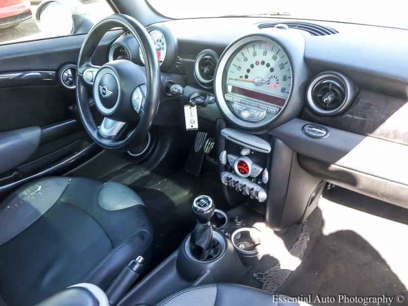 2009 Mini Mini 2nd Gen - Image 16 of 17