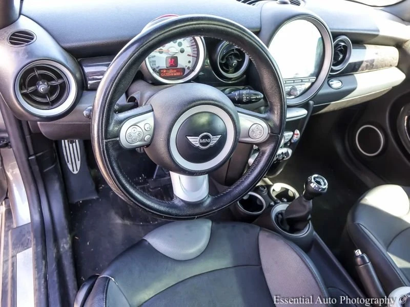 2009 Mini Mini 2nd Gen - Image 8 of 17