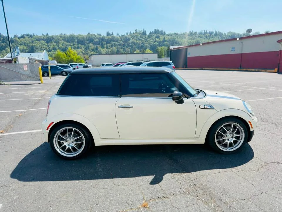 2009 Mini Mini 2nd Gen - Image 6 of 17