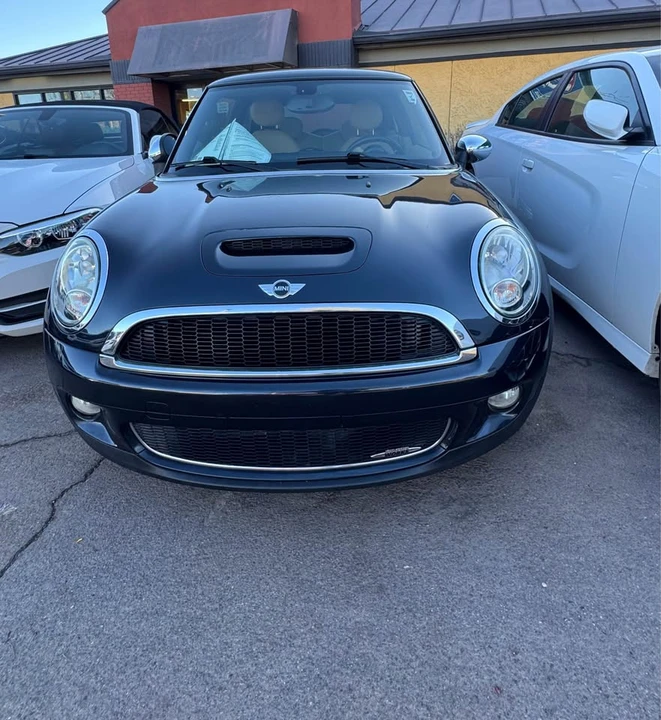2009 Mini Mini John Cooper Works 2nd Gen - Image 2 of 5