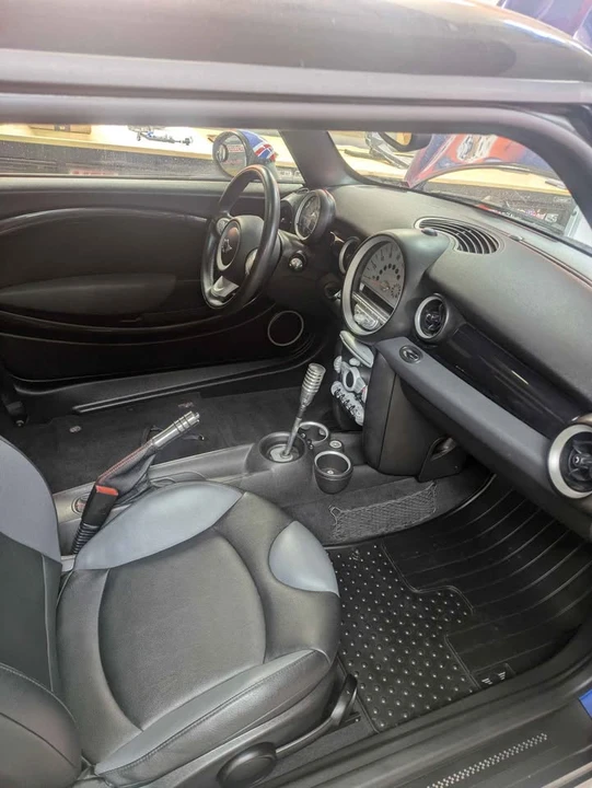 2009 Mini Mini John Cooper Works 2nd Gen - Image 5 of 9