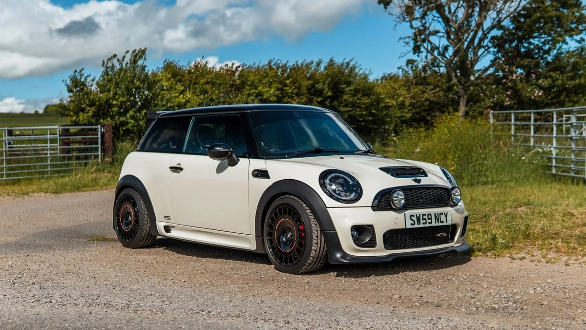 2009 Mini Mini John Cooper Works 2nd Gen - Image 18 of 31