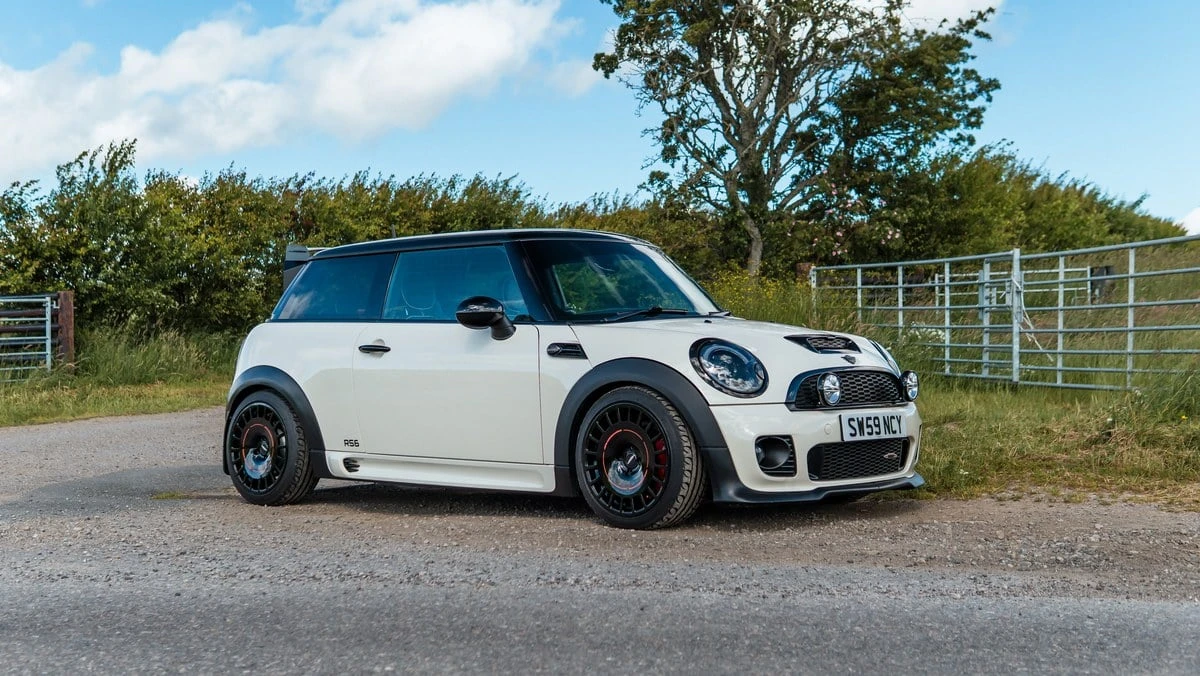 2009 Mini Mini John Cooper Works 2nd Gen - Image 19 of 31