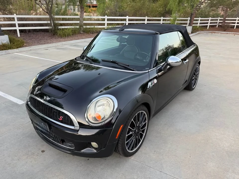 2009 Mini Mini 2nd Gen - Image 2 of 14