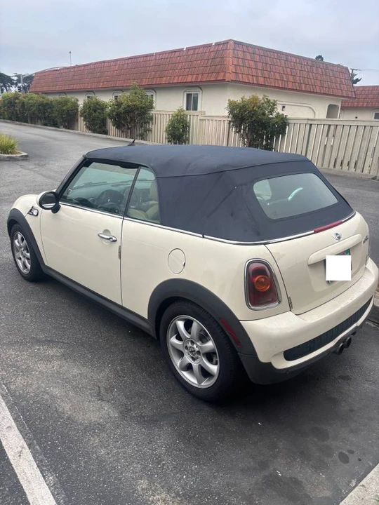 2009 Mini Mini 2nd Gen - Image 2 of 6