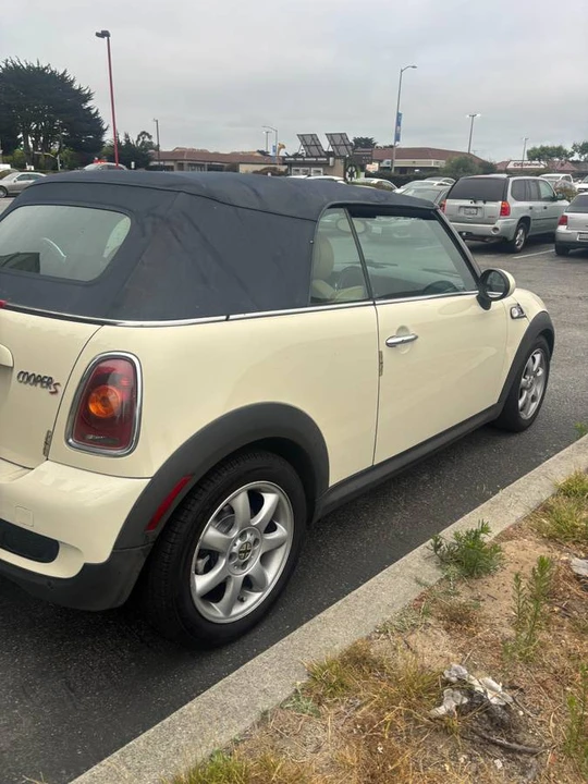 2009 Mini Mini 2nd Gen - Image 4 of 6