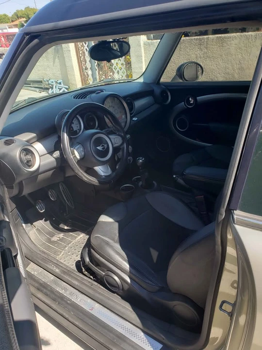 2009 Mini Clubman 1st Gen - Image 4 of 16