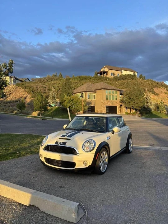 2009 Mini Mini 2nd Gen - Image 4 of 7