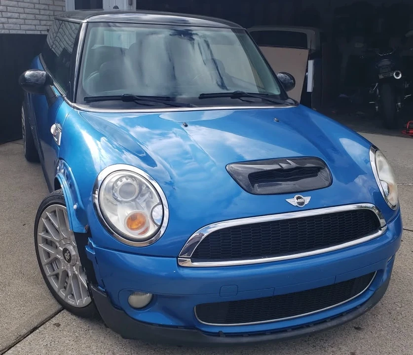 2009 Mini Mini 2nd Gen - Image 2 of 6