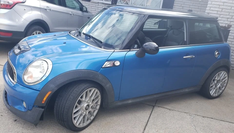 2009 Mini Mini 2nd Gen - Image 3 of 6