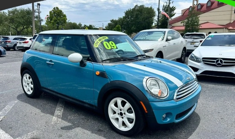 2009 Mini Mini 2nd Gen - Image 3 of 12