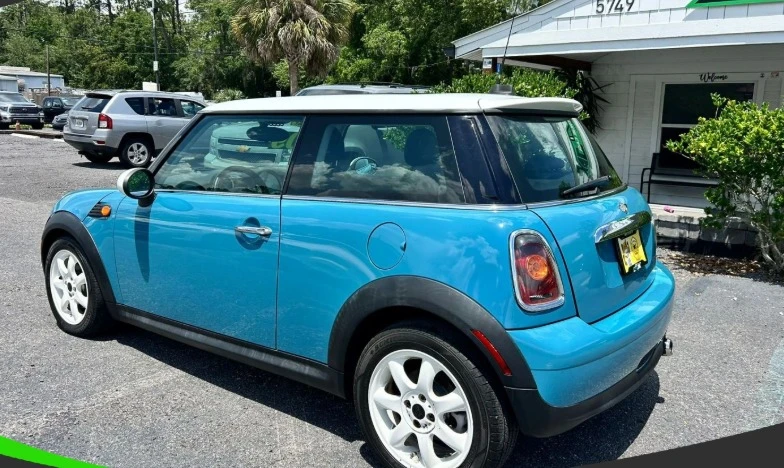 2009 Mini Mini 2nd Gen - Image 6 of 12