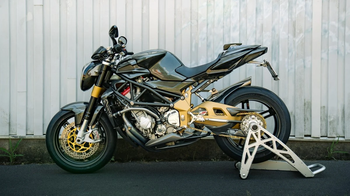 2001 MV Agusta Brutale - Image 3 of 30