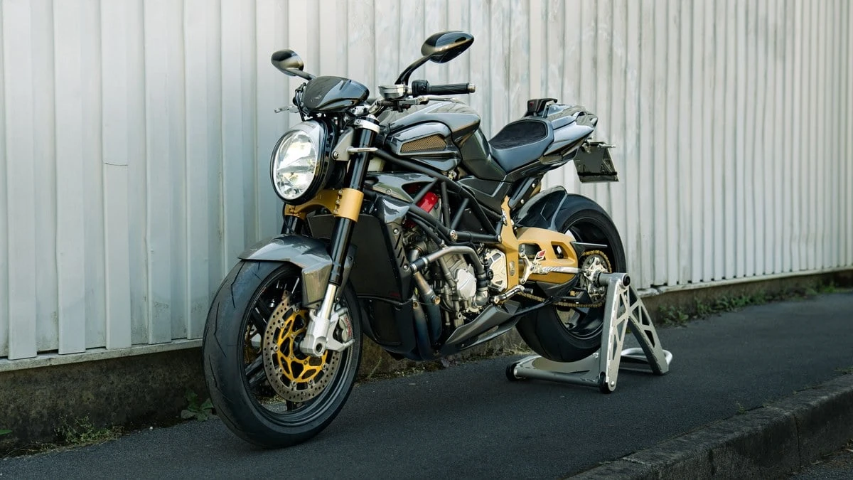 2001 MV Agusta Brutale - Image 2 of 30