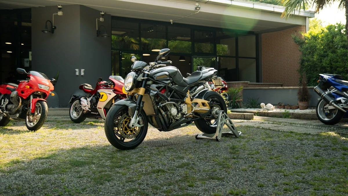 2001 MV Agusta Brutale - Image 11 of 30