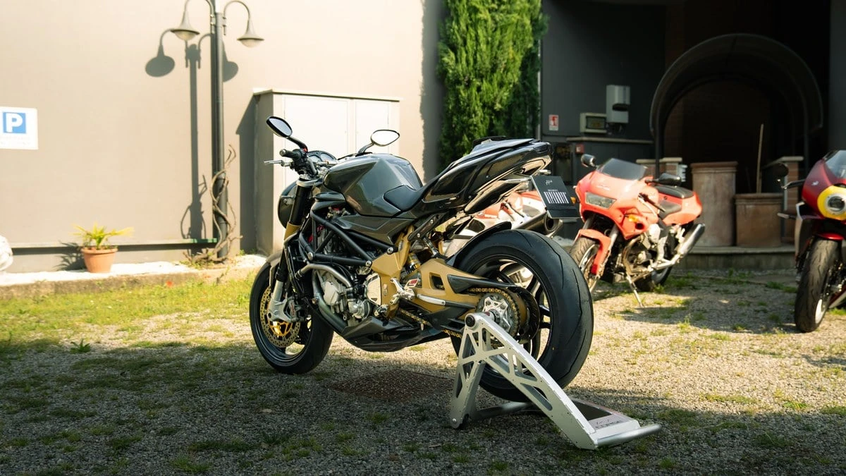 2001 MV Agusta Brutale - Image 10 of 30