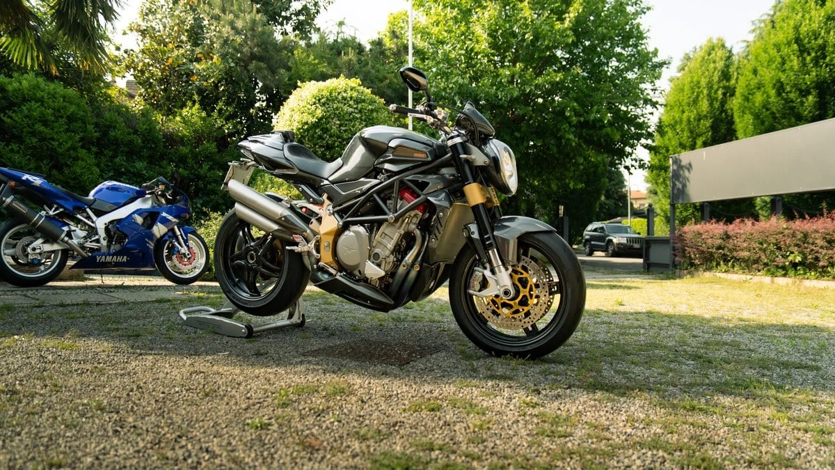2001 MV Agusta Brutale - Image 8 of 30