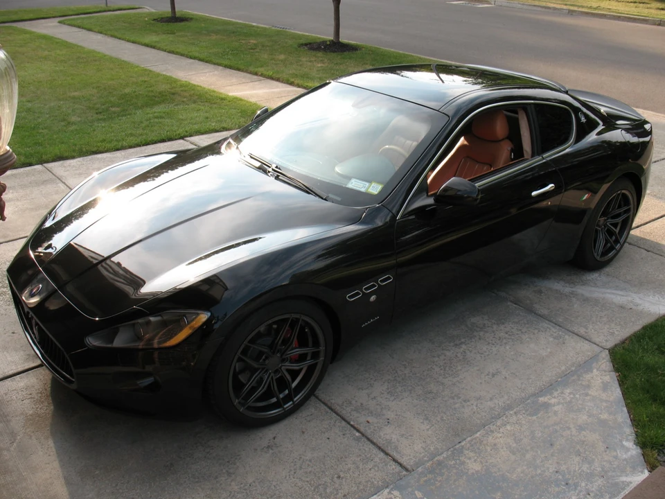 2009 Maserati GranTurismo 1st Gen - Image 17 of 17