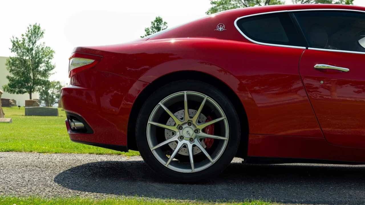 2009 Maserati GranTurismo 1st Gen - Image 16 of 31