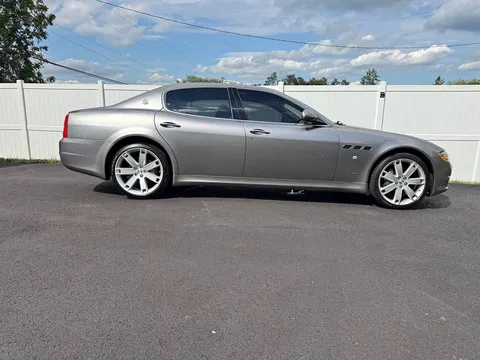 2009 Maserati Quattroporte Sedan 4D
