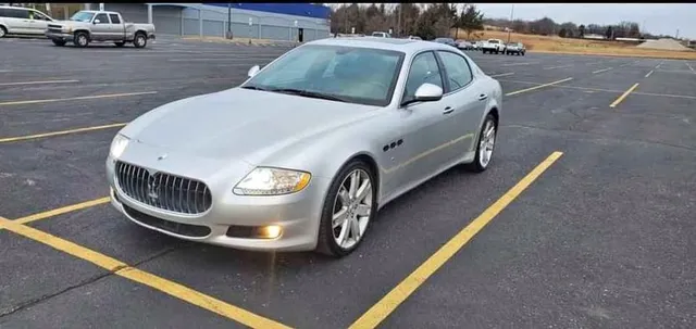 2009 Maserati Quattroporte Sedan 4D