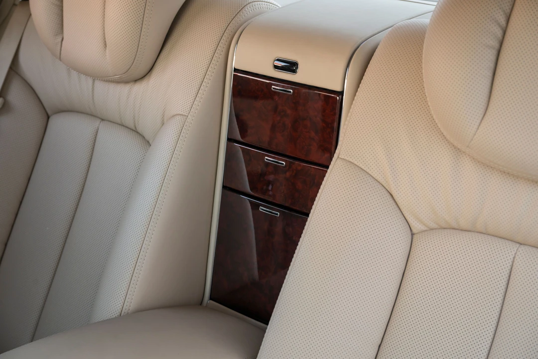 2009 Maybach 57 - Image 18 of 31