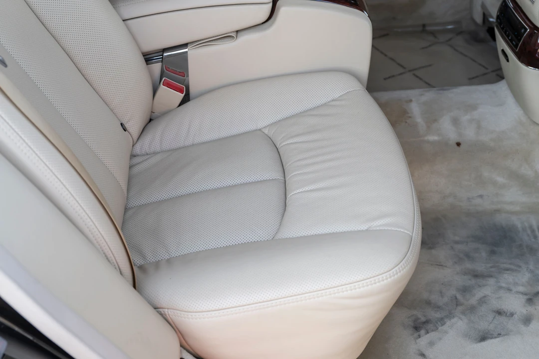 2009 Maybach 57 - Image 23 of 31