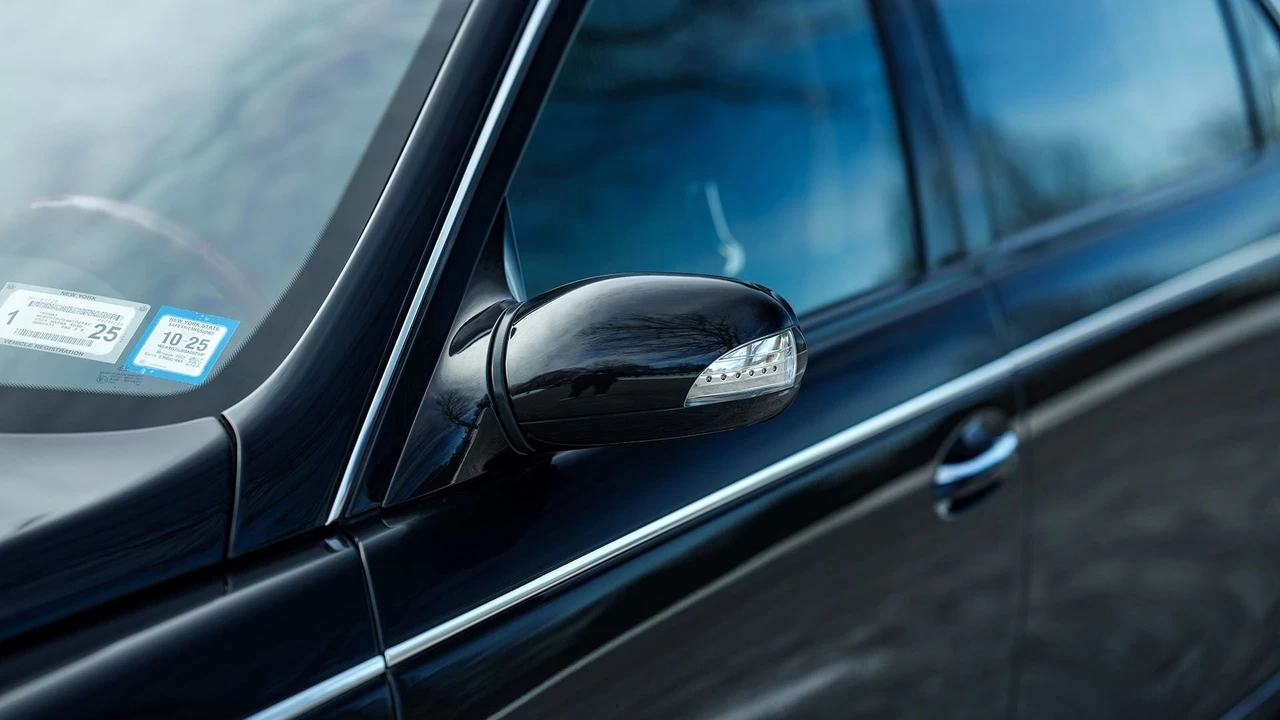 2009 Maybach 62 - Image 25 of 31
