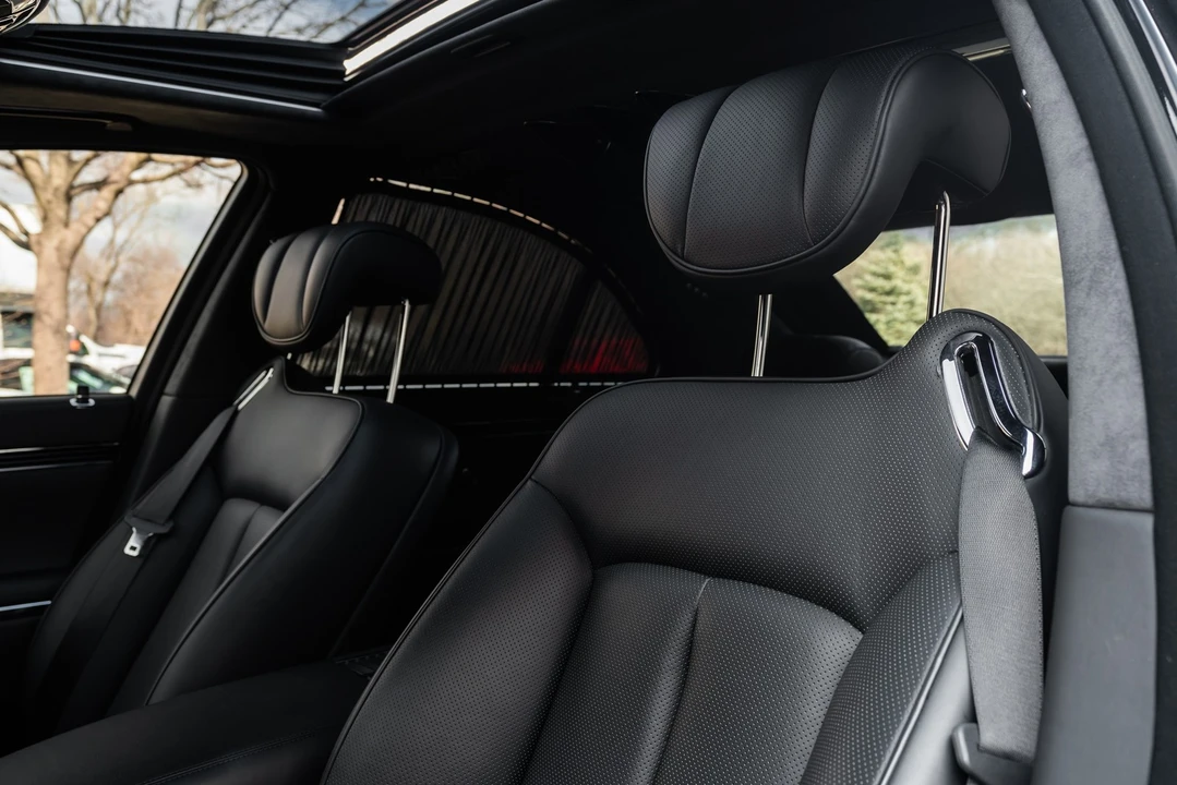 2009 Maybach - Image 20 of 21