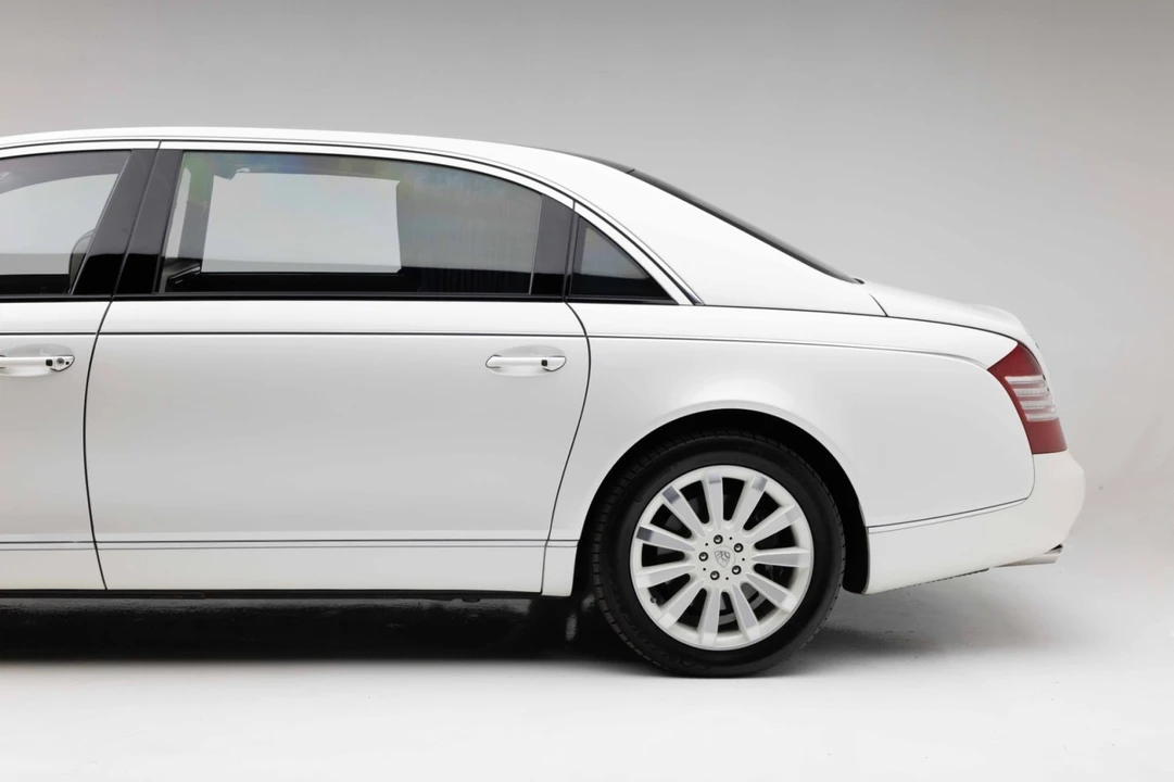 2009 Maybach - Image 19 of 31