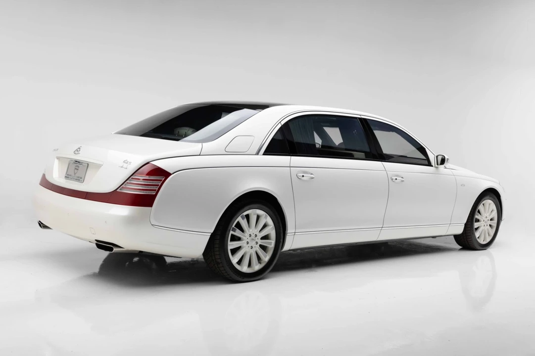 2009 Maybach - Image 11 of 31