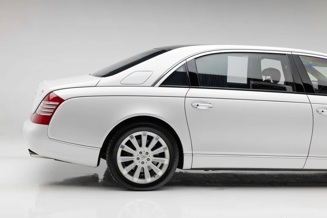 2009 Maybach - Image 21 of 31