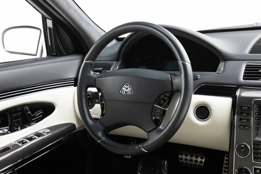 2009 Maybach - Image 10 of 31