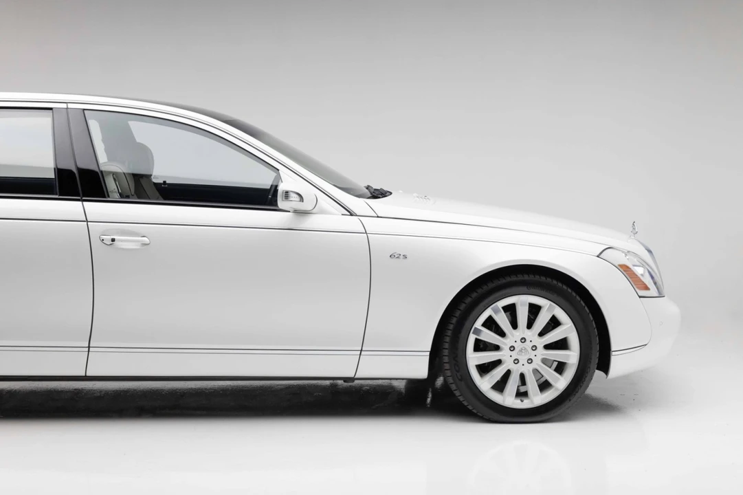 2009 Maybach - Image 23 of 31